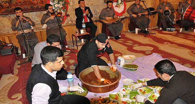 sanliurfa-valiligi-harekete-gecti-sira-geceleri-koruma-altina-alinacak-ZequNvXn.jpg