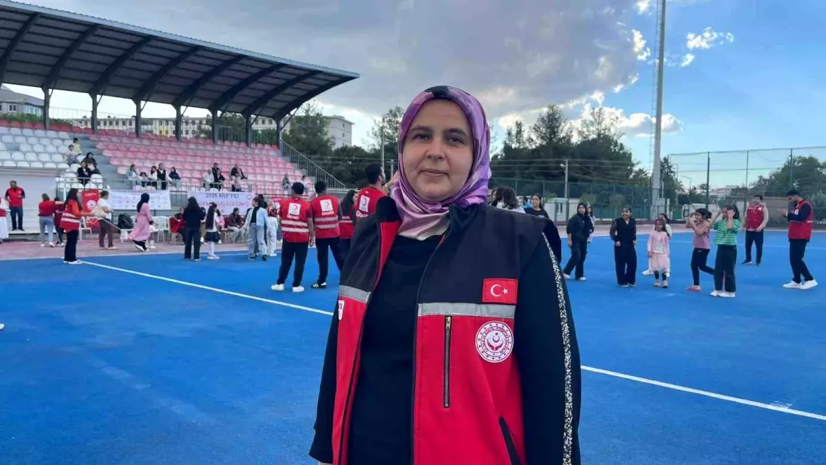 osmaniyede kiz cocuklari gulerse osmaniye guler etkinligi duzenlendi HzTNieyz