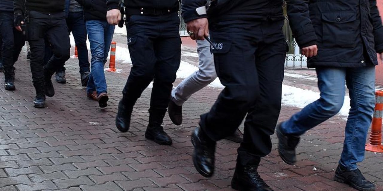 antalyada silah kacakciligi ve uyusturucu operasyonu cok sayida muhimmat ele gecirildi ku2HhLTp.jpg