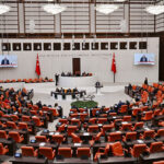 Emekliye zam sanayive turizme destekyasalasti e8KMVMKk