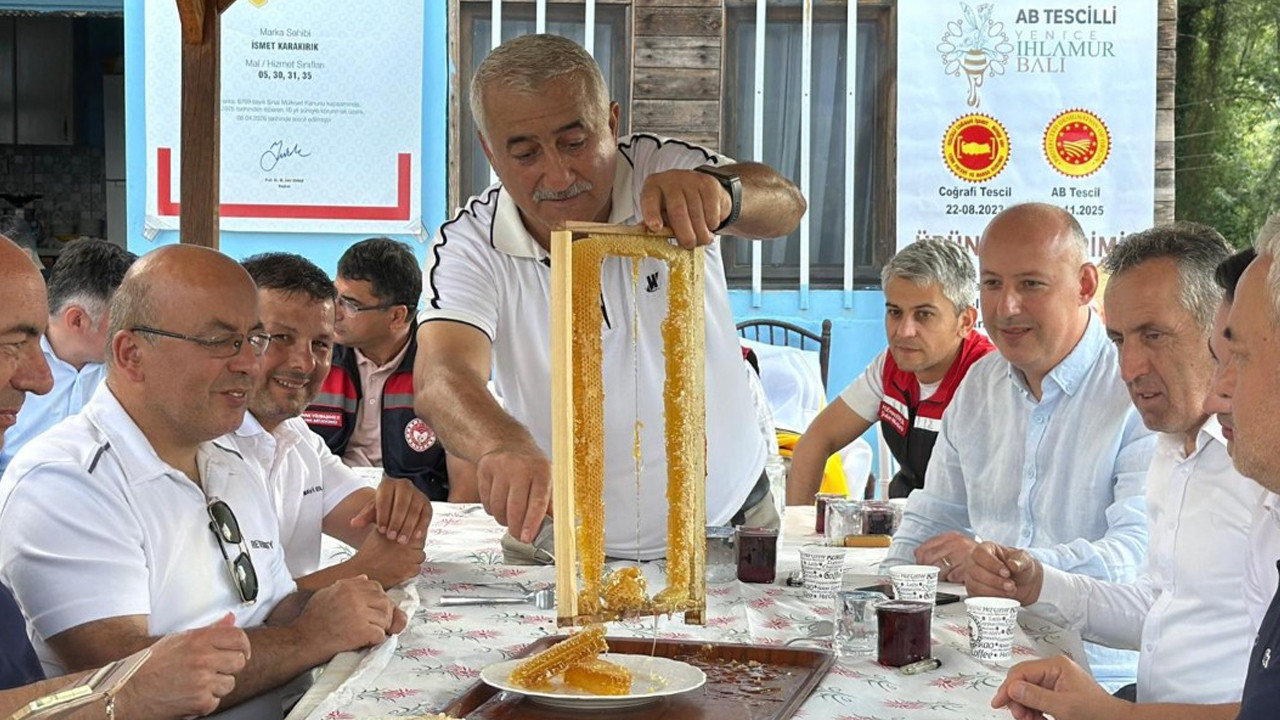 Turkiyenin en ozel bali kovanlardan cikti fiyati dudak ucuklatti Q7HLnX2F