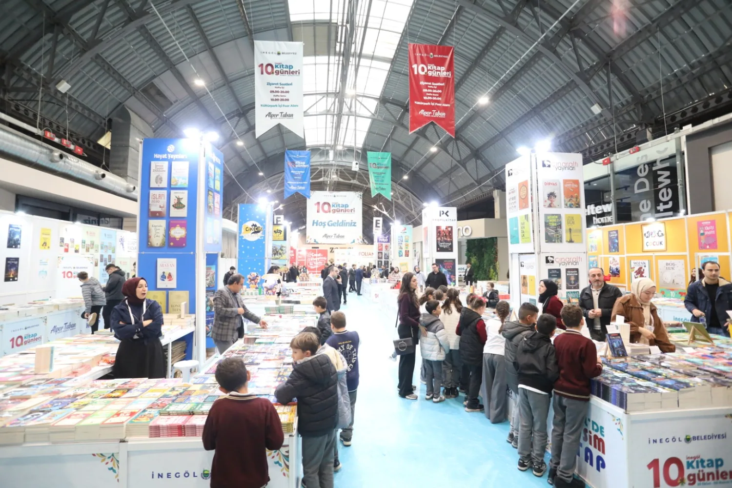 Bursa İnegöl’de 10. Kitap Günleri Fuarı Açıldı